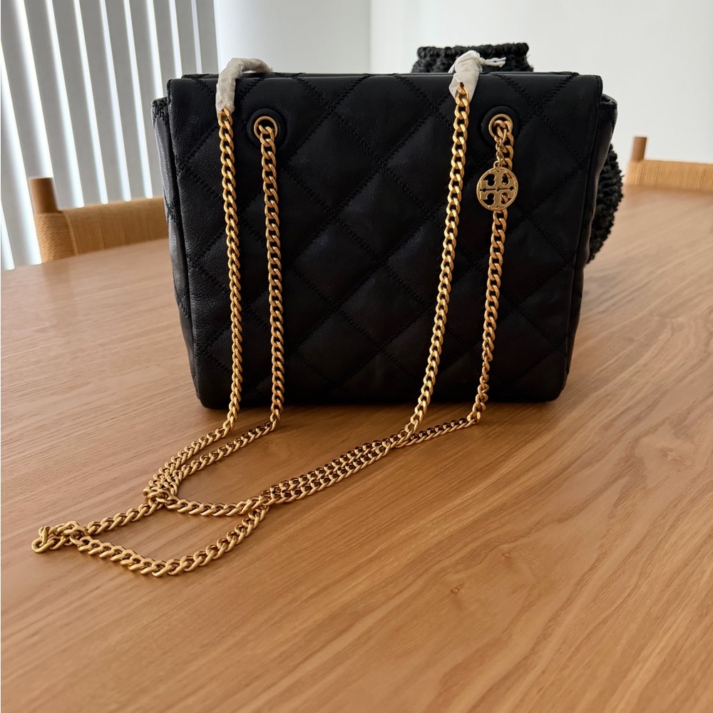 Tory Burch Willa Top Zip Purse